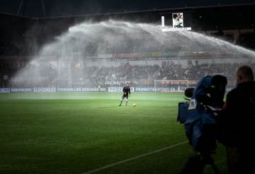 成都蓉城门神接近签约北京国安队！曾留洋法甲进过国足，引发热议｜世界杯买球官网网站官方网站（配图…